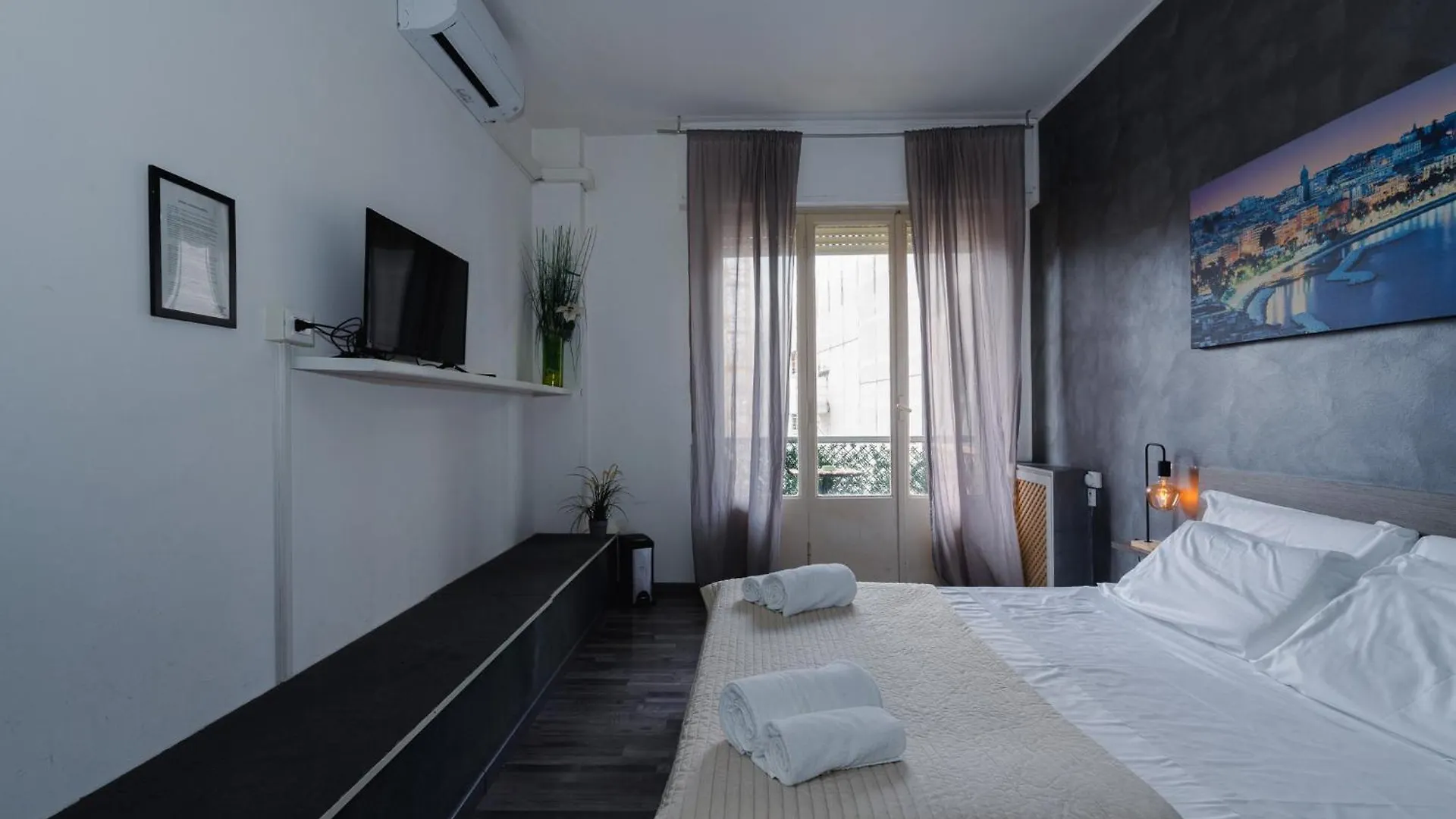 ** Guest house Galleria Del Reno Bologna Italy